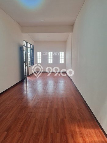 Jual Rumah Eksklusif 3 KT di Taman Kopo Indah, Bandung Jual Rumah Eksklusif 3 KT di Taman Kopo Indah, Bandung