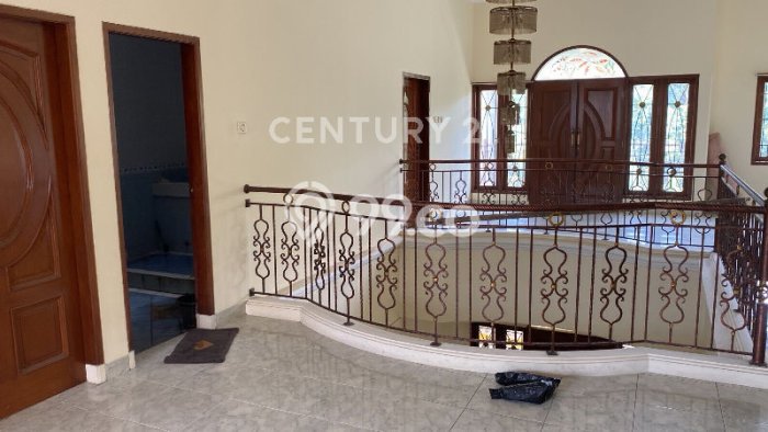 Rumah Minimalis 3 KT LT 190m2 di Taman Kopo Indah Rumah Minimalis 3 KT LT 190m2 di Taman Kopo Indah