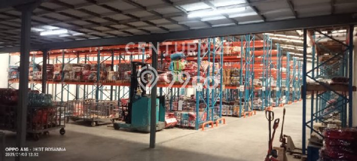Unit Komersial Disewakan di Bandung Area Strategis Harga Kompetitif Unit Komersial Disewakan di Bandung Area Strategis Harga Kompetitif