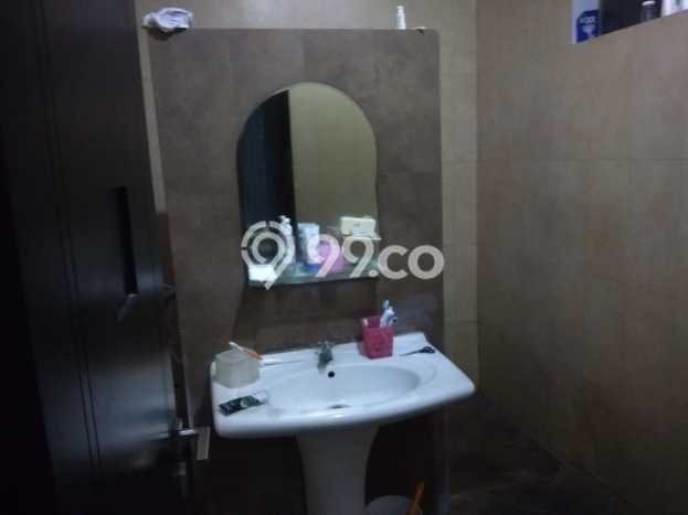 Rumah Modern 4 KT LT 174m2 di Taman Kopo Indah Rumah Modern 4 KT LT 174m2 di Taman Kopo Indah