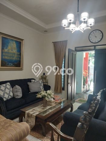 Siap Huni Rumah Mewah 7 Kamar di Cimahi Tengah Dekat ke Mana Pun Siap Huni Rumah Mewah 7 Kamar di Cimahi Tengah Dekat ke Mana Pun