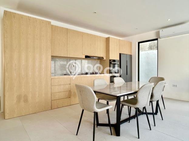 Vila Kawasan Tibubeneng, Luas 146m², Akses ke beragam keperluan Vila Kawasan Tibubeneng, Luas 146m², Akses ke beragam keperluan