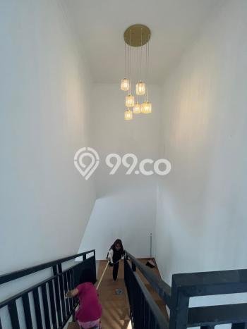 Dijual Hunian Rumah Nyaman 4 Kamar di Kalisari, Jakarta Timur Dijual Hunian Rumah Nyaman 4 Kamar di Kalisari, Jakarta Timur