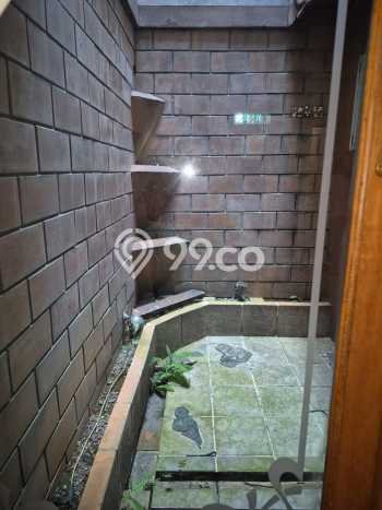 Rumah Elit LB 480m2 Siap Pakai Desain Elegan di Pulomas, Jakarta Timur Rumah Elit LB 480m2 Siap Pakai Desain Elegan di Pulomas, Jakarta Timur