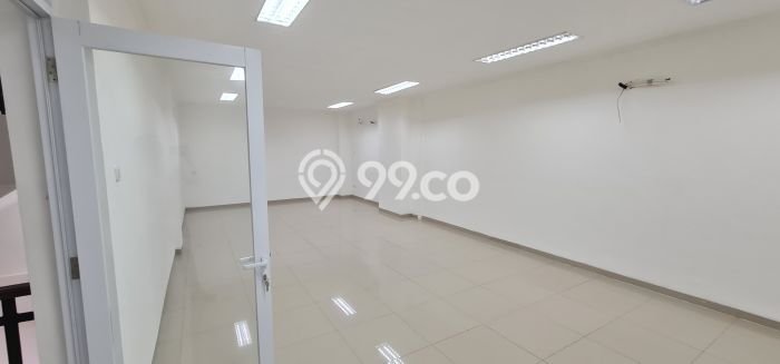 Ruko Dijual di Prime Area Tangerang Luas 600m2 Ruko Dijual di Prime Area Tangerang Luas 600m2