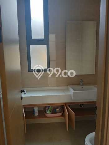 Rumah Sewa Tangerang LT 136m2 LB 235m2 Kawasan BSD City Rumah Sewa Tangerang LT 136m2 LB 235m2 Kawasan BSD City