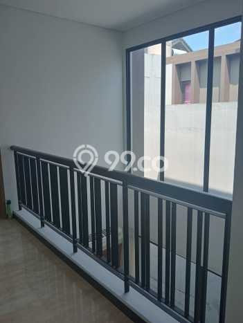 Rumah Sewa Tangerang LT 136m2 LB 235m2 Kawasan BSD City Rumah Sewa Tangerang LT 136m2 LB 235m2 Kawasan BSD City