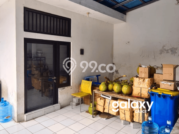 Rumah Strategis di Pemecutan Kaja, Dekat Pemecutan Kaja, Denpasar, Denpasar - 6 KT Rumah Strategis di Pemecutan Kaja, Dekat Pemecutan Kaja, Denpasar, Denpasar - 6 KT