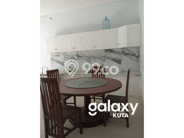 PILIHAN TEPAT! Rumah kawasan Ungasan, 3 KM, Dekat Sekolah, Luas 315m2m² Bangunan 500m2m² PILIHAN TEPAT! Rumah kawasan Ungasan, 3 KM, Dekat Sekolah, Luas 315m2m² Bangunan 500m2m²