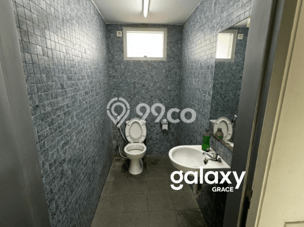 LOKASI STRATEGIS! Gudang di Kerobokan, Luas 673m², Kawasan Komersial LOKASI STRATEGIS! Gudang di Kerobokan, Luas 673m², Kawasan Komersial