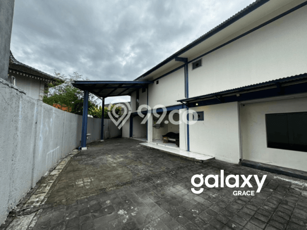 LOKASI STRATEGIS! Gudang di Kerobokan, Luas 673m², Kawasan Komersial LOKASI STRATEGIS! Gudang di Kerobokan, Luas 673m², Kawasan Komersial