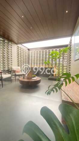 Rumah di Kawasan Summarecon Bandung, Area Elite LT 612m2m² Rumah di Kawasan Summarecon Bandung, Area Elite LT 612m2m²