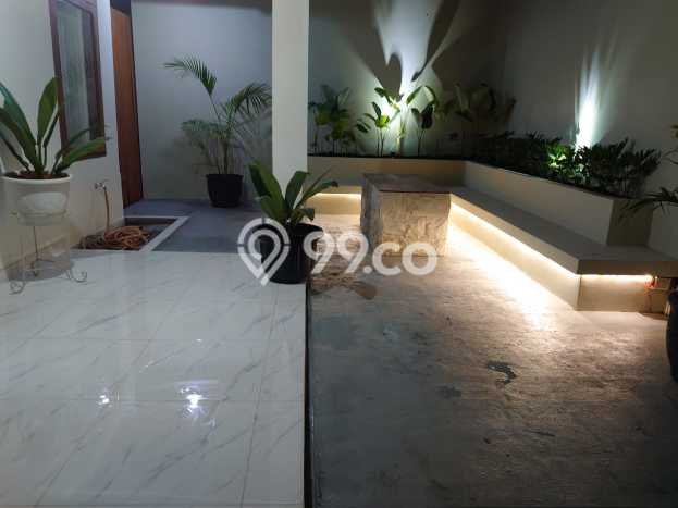 For Sale Vila Kawasan Parongpong, Dimensi 300m2m², Lokasi Strategis For Sale Vila Kawasan Parongpong, Dimensi 300m2m², Lokasi Strategis