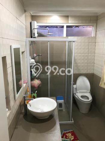 Jual Rumah Mewah Megah Dengan View Eksklusif di Sarijadi, Bandung Jual Rumah Mewah Megah Dengan View Eksklusif di Sarijadi, Bandung