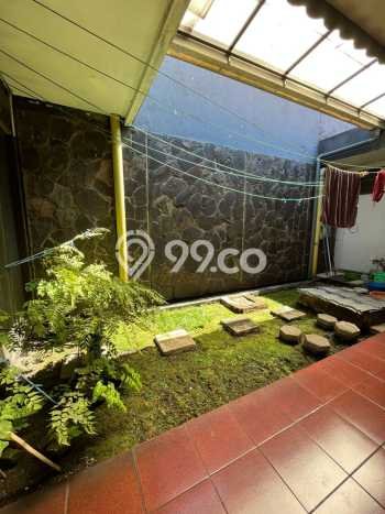 Ready to Use! Luxury House LT 432m2 Desain Modern di Setiabudi Ready to Use! Luxury House LT 432m2 Desain Modern di Setiabudi