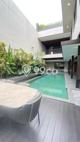 Rumah di Kawasan Summarecon Bandung, Area Elite LT 612m2m² Rumah di Kawasan Summarecon Bandung, Area Elite LT 612m2m²