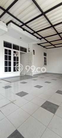For Sale Hunian Rumah Terawat 3 Kamar di Cibaduyut, Bandung For Sale Hunian Rumah Terawat 3 Kamar di Cibaduyut, Bandung