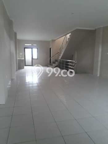 Untuk Dijual! Ruko di Holis Cigondewah Bandung LT 125m2 / LB 270m2 Kawasan Bisnis Untuk Dijual! Ruko di Holis Cigondewah Bandung LT 125m2 / LB 270m2 Kawasan Bisnis
