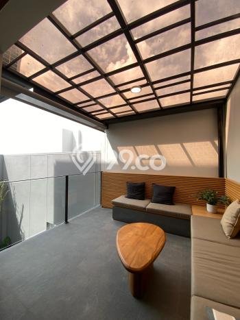 Ready to Use! Luxury House LT 180m2 Desain Modern di Kota Baru Parahyangan Ready to Use! Luxury House LT 180m2 Desain Modern di Kota Baru Parahyangan