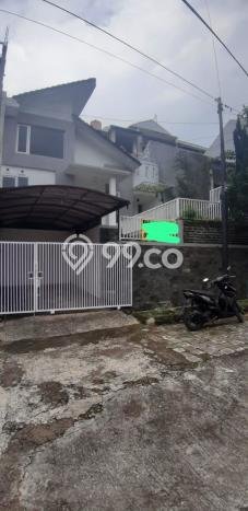 For Sale Rumah 5 Kamar Lokasi Strategis Bagus dan Strategis di Antapani For Sale Rumah 5 Kamar Lokasi Strategis Bagus dan Strategis di Antapani