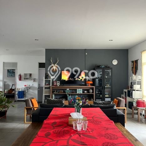 For Sale! Luxury House LT 312m2 Desain Modern di Buah Batu For Sale! Luxury House LT 312m2 Desain Modern di Buah Batu