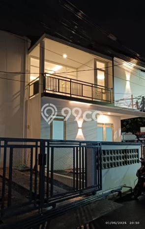 Rumah Elit Modern Tanpa Renovasi di Bojongloa Bandung Rumah Elit Modern Tanpa Renovasi di Bojongloa Bandung