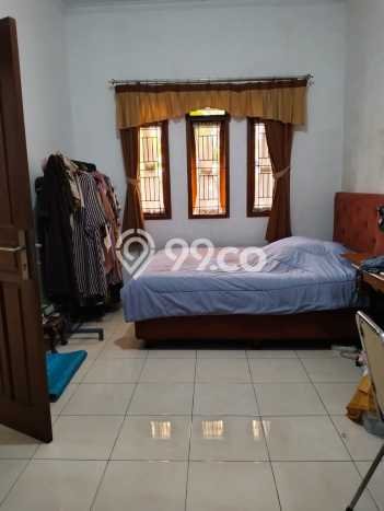 Siap Huni Rumah Mewah 6 Kamar di Babakan Ciparay Dekat ke Mana Saja Siap Huni Rumah Mewah 6 Kamar di Babakan Ciparay Dekat ke Mana Saja