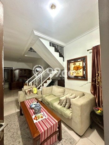 Rumah Minimalis 5 KT di Gede Bage Bandung Semi Furnished Rumah Minimalis 5 KT di Gede Bage Bandung Semi Furnished
