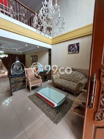 For Sale Rumah Mewah Exclusive di Antapani, Bandung For Sale Rumah Mewah Exclusive di Antapani, Bandung