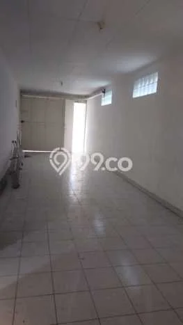 Disewakan! Rumah 5 Kamar Tidur &
2 Kamar Mandi di Dadali, Bandung Disewakan! Rumah 5 Kamar Tidur &
2 Kamar Mandi di Dadali, Bandung