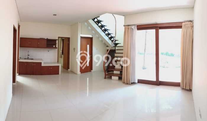 Disewakan Rumah Harga Terjangkau di Cigadung Bandung dengan 4 Kamar Tidur Disewakan Rumah Harga Terjangkau di Cigadung Bandung dengan 4 Kamar Tidur