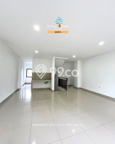 Ruko Bagus Dijual LB 290m2 Lokasi Strategis Jakarta Selatan Area Cocok untuk Bisnis Ruko Bagus Dijual LB 290m2 Lokasi Strategis Jakarta Selatan Area Cocok untuk Bisnis