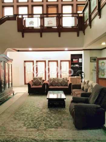 Hunian Elit LB 800m2 Siap Pakai Desain Elegan di Pejaten, Jakarta Selatan Hunian Elit LB 800m2 Siap Pakai Desain Elegan di Pejaten, Jakarta Selatan