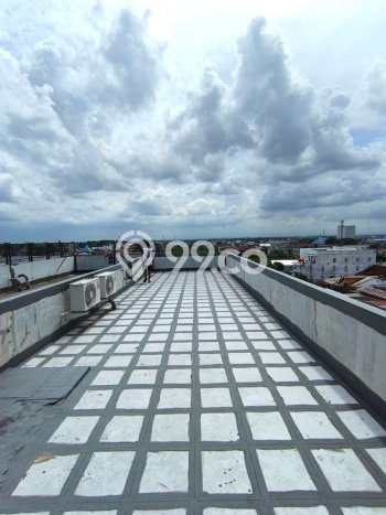 Untuk Disewa Ruko di Medan Baru Medan LT 280m2, LB 720m2 Untuk Disewa Ruko di Medan Baru Medan LT 280m2, LB 720m2