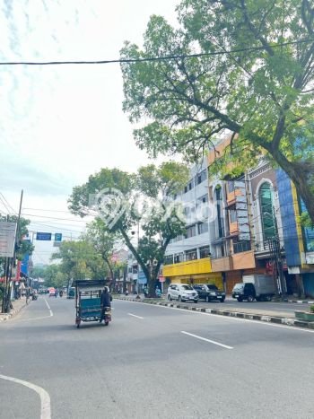 Unit Ruko Dijual di Medan Maimun Medan Luas Bangunan 180m2 Unit Ruko Dijual di Medan Maimun Medan Luas Bangunan 180m2