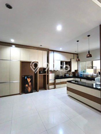 Siap Huni Hunian Elit 5 Kamar di Percut Sei Tuan Dekat ke Mana Saja Siap Huni Hunian Elit 5 Kamar di Percut Sei Tuan Dekat ke Mana Saja