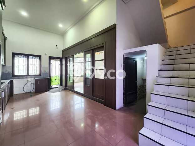 Dijual Rumah Mewah Exclusive di Medan Polonia, Medan Dijual Rumah Mewah Exclusive di Medan Polonia, Medan