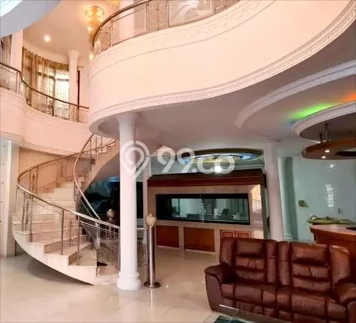 Vila Berkualitas di Medan Petisah, Dimensi 386m2m², Posisi Premium dengan akses mudah Vila Berkualitas di Medan Petisah, Dimensi 386m2m², Posisi Premium dengan akses mudah