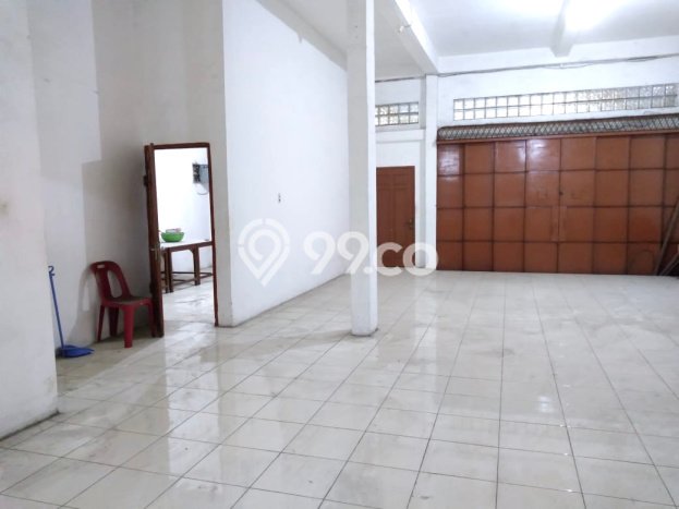 Ruko Dijual di Medan Area LT 300m2, LB 720m2 Solusi Investasi Cerdas Ruko Dijual di Medan Area LT 300m2, LB 720m2 Solusi Investasi Cerdas