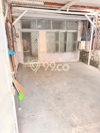 For Sale Rumah 2 Kamar Lokasi Ideal Bagus dan Strategis di Medan Area For Sale Rumah 2 Kamar Lokasi Ideal Bagus dan Strategis di Medan Area