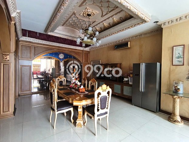 Best Deal Hunian Premium Ideal dan Luas di Medan Petisah, Medan Best Deal Hunian Premium Ideal dan Luas di Medan Petisah, Medan
