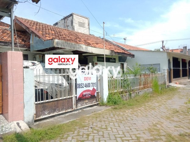 Hunian Cantik Minimalis Lb 0m2 di Genteng, Surabaya Hunian Cantik Minimalis Lb 0m2 di Genteng, Surabaya