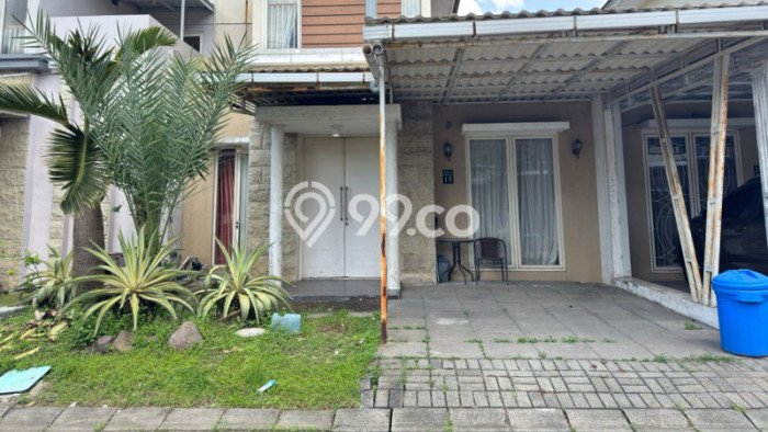 Rumah Bagus Siap Huni Di Taman Luas 70m2 Lokasi Strategis Rumah Bagus Siap Huni Di Taman Luas 70m2 Lokasi Strategis
