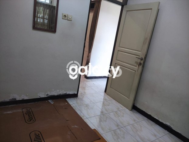 Jual Rumah Bagus Siap Huni LB 130m2 di Tambaksari, Surabaya Jual Rumah Bagus Siap Huni LB 130m2 di Tambaksari, Surabaya
