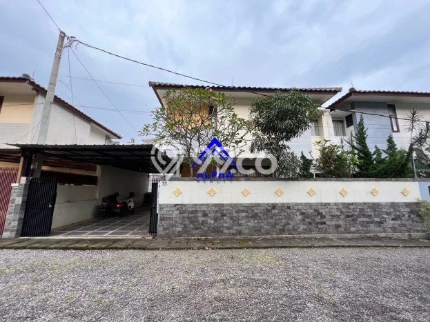 Rumah Sewa Bandung LT 220m2 LB 200m2 Kawasan Setiabudi Rumah Sewa Bandung LT 220m2 LB 200m2 Kawasan Setiabudi
