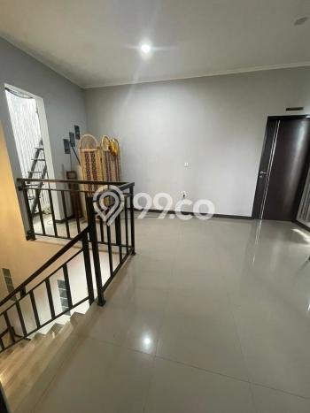 Vila Asri di , Dimensi 220m2m², Pemandangan Menarik di area Vila Asri di , Dimensi 220m2m², Pemandangan Menarik di area