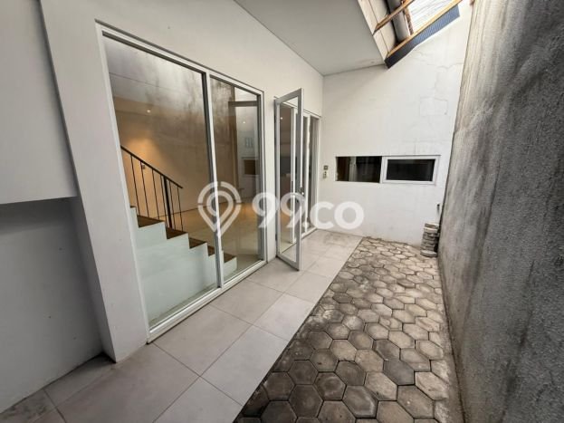 Rumah Minimalis 6 KT di Buah Batu Bandung Unfurnished Rumah Minimalis 6 KT di Buah Batu Bandung Unfurnished