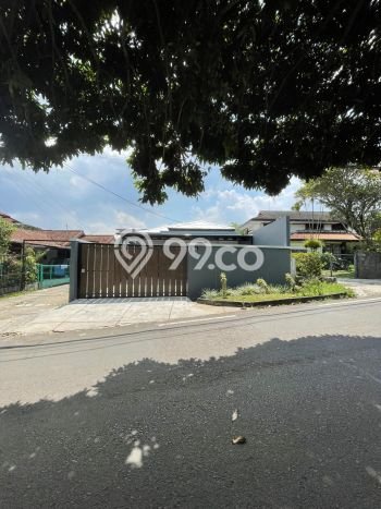 Hunian Elit LB 130m2 Siap Pakai Desain Elegan di Geger Kalong, Bandung Hunian Elit LB 130m2 Siap Pakai Desain Elegan di Geger Kalong, Bandung