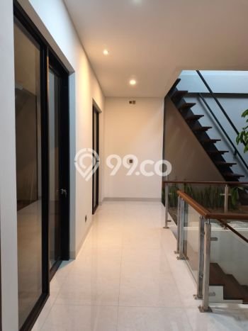 Hunian Elit LB 140m2 Siap Huni Desain Elegan di Setra Duta, Bandung Hunian Elit LB 140m2 Siap Huni Desain Elegan di Setra Duta, Bandung