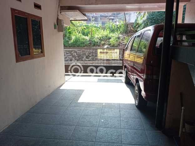 For Sale Rumah 6 Kamar Lokasi Ideal Nyaman dan Strategis di Cibiru For Sale Rumah 6 Kamar Lokasi Ideal Nyaman dan Strategis di Cibiru